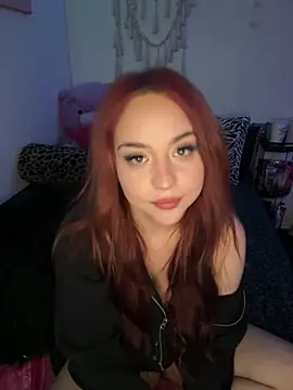 Tiffytooopretty online show from January 15, 5:35 am