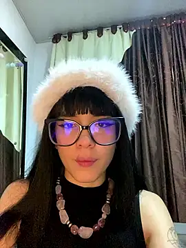 vampx   online show from January 13, 12:38 am