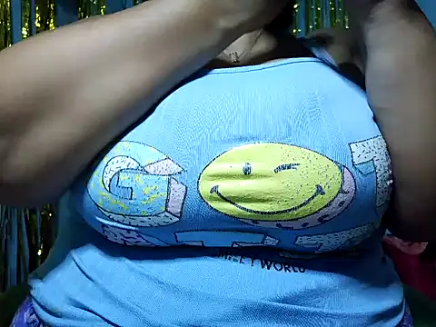 schoco milff online show from July 6, 8:11 pm