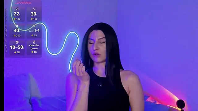 ValeryAlfie online show from April 4, 4:28 pm