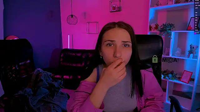 sweetie chloe  online show from January 19, 12:56 pm