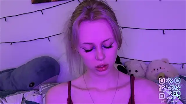 stillsweety online show from February 11, 10:11 pm