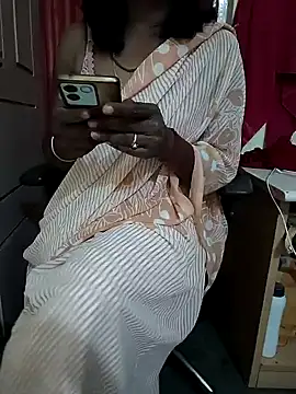 Meena Meenakshi online show from March 8, 4:38 am