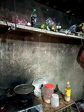 vanvan005 online show from March 11, 4:38 am