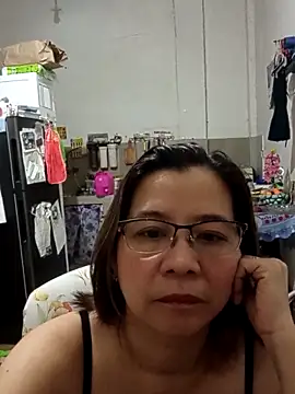 Olivia 74 online show from February 13, 3:35 pm