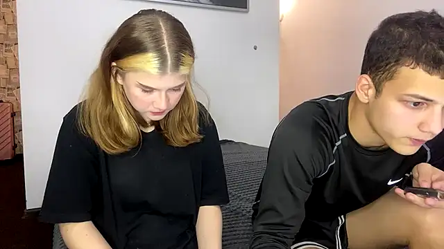 mirelcouple online show from February 27, 10:53 pm