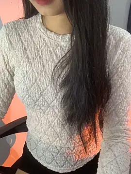 Jennybae23 online show from January 18, 6:04 pm