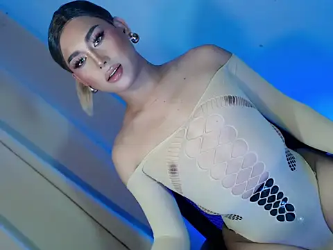 midnight muse18 online show from February 19, 9:31 am