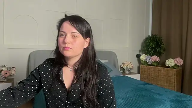  SilkyShadow  online show from March 25, 1:11 am