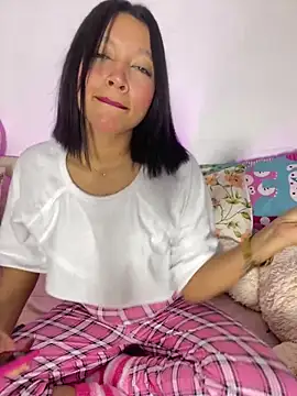 Carita traviesa4 online show from February 14, 2:13 am