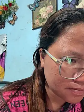 Hottie Pussy online show from April 5, 2:43 am