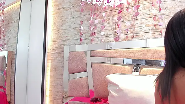 kitty morii online show from February 14, 8:11 pm