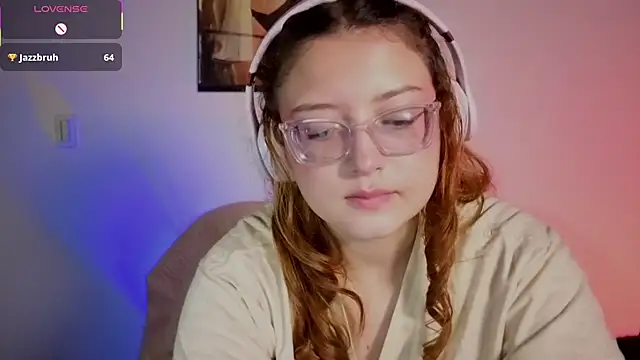 Mia Franklyn online show from April 28, 2:27 am