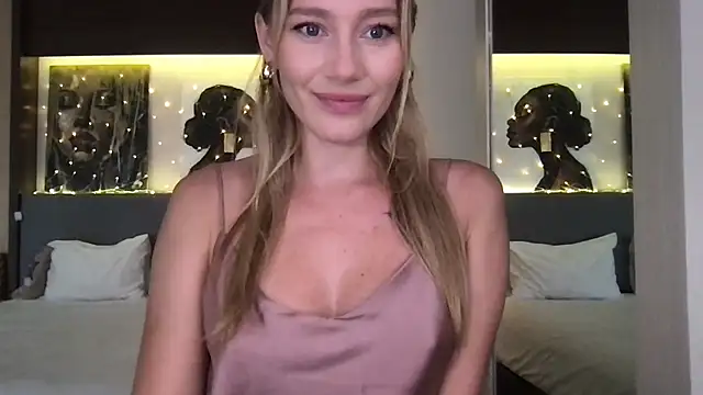 Stella muse online show from January 19, 3:46 am