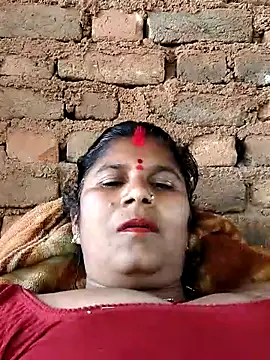 Hot di97 online show from March 28, 9:53 am