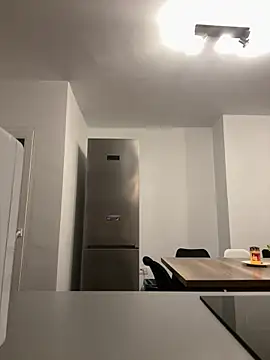 Missolevelvet online show from April 13, 6:20 pm