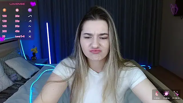 BellaaBlushh online show from February 17, 4:17 pm