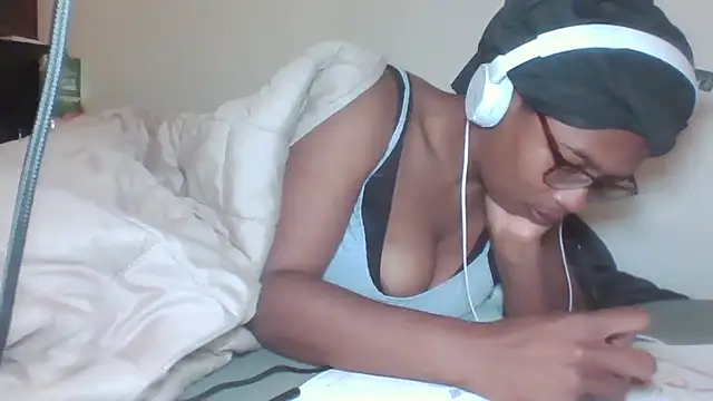 xxxdanidoomsdayxxx online show from April 18, 10:42 pm