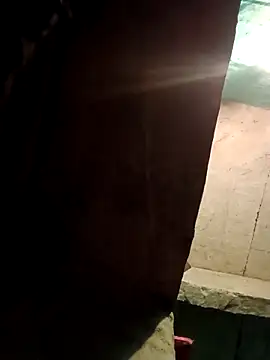 priyasharma899 online show from January 18, 7:43 pm