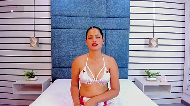 SilvanaDuran online show from February 1, 11:42 am