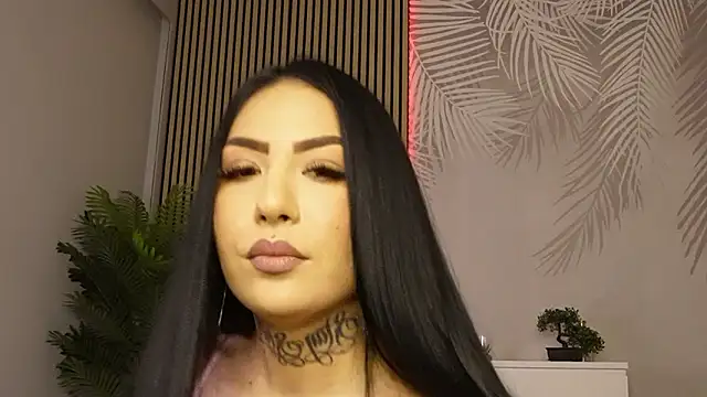 HottieLillyXXX online show from February 3, 8:45 pm