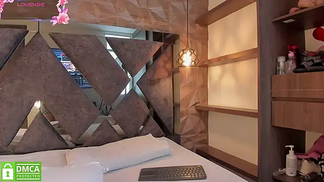 Zamahara Rodriguez online show from March 29, 8:08 pm