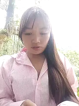 lia-coy online show from April 19, 12:32 am