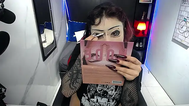 agatha darkdoll online show from March 4, 1:50 pm