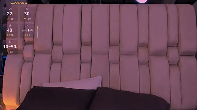 MissValeriePink online show from February 24, 8:29 pm