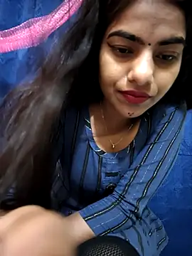 Alisha Babyy online show from April 18, 3:53 am