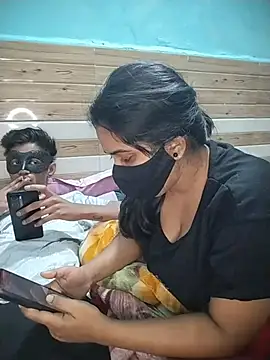 ZyphiaLive online show from February 5, 7:50 pm