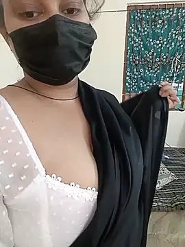 Aliya Hott online show from July 28, 7:06 am