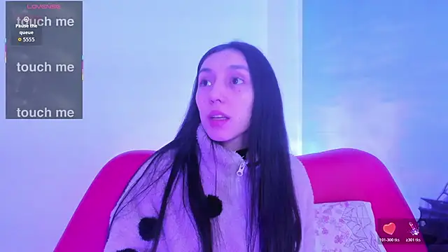 Laia Price  online show from February 15, 12:04 pm