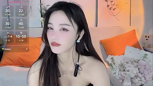 Lisa-295188 online show from April 10, 9:04 am