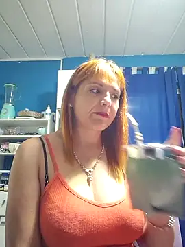 dullsecitalove25 online show from March 22, 7:58 am