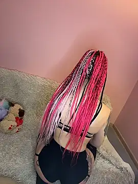 susannee online show from March 5, 8:59 pm