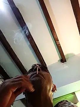 yoahotpetrafiery online show from April 8, 11:07 pm