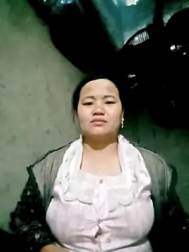 -Liuen- online show from February 10, 5:54 am