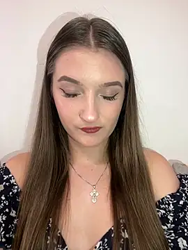Green eyes lady online show from July 31, 2:29 pm