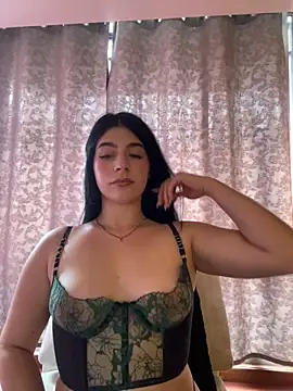  HannahFox  online show from March 23, 9:32 pm