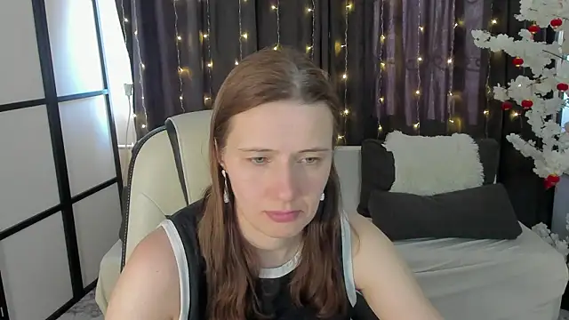 Kathrine Meyer online show from March 4, 7:26 am