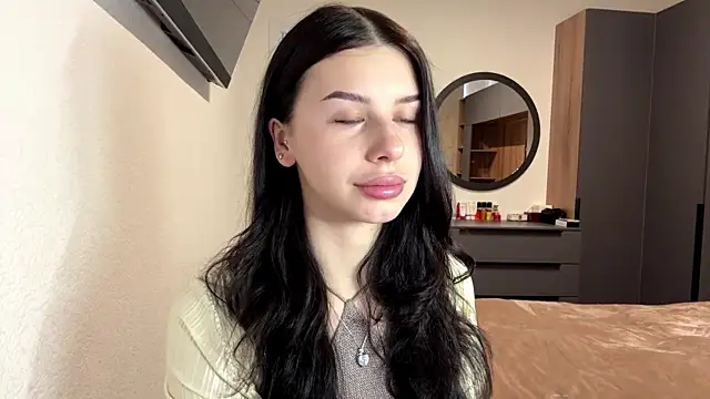 ColeneSis online show from February 23, 7:08 am