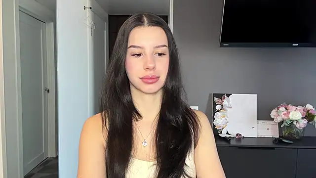 ColeneSis online show from February 25, 7:18 am