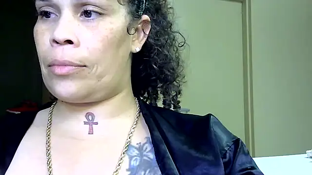 harleycakess online show from April 14, 10:48 am