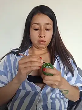 danialehot online show from March 17, 7:51 pm