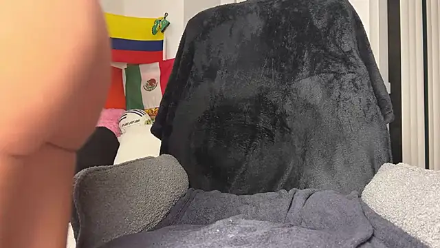 alanahart online show from July 6, 4:40 am