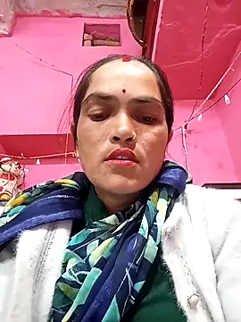 Julilodhi8695 online show from February 2, 1:32 pm