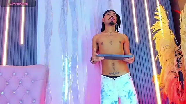 luis sex boy online show from February 9, 11:29 pm