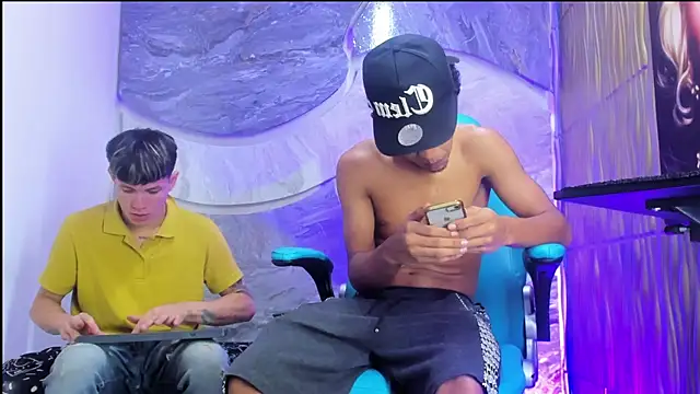 luis sex boy online show from February 4, 9:51 pm