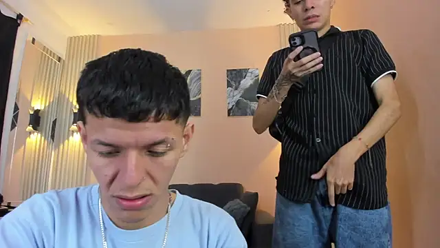 DesiresOfOlympus  online show from April 2, 7:55 pm